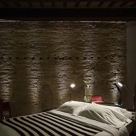 Palazzetto Rosso - Art Hotell 3*