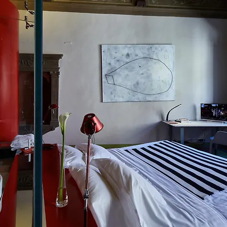 Palazzetto Rosso - Art Hotell