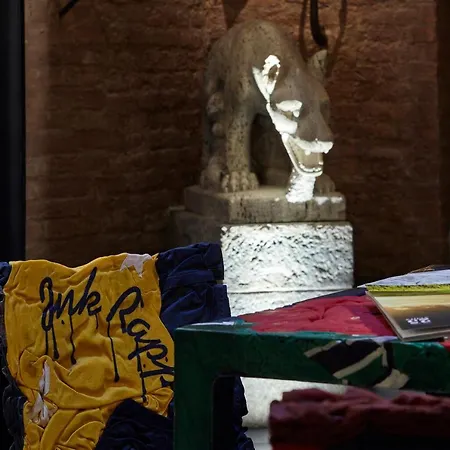 Palazzetto Rosso - Art Hotell Siena